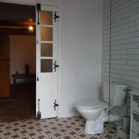 Superbe Cosy Et Rustique - Acces Piscine En Haute Saison 아파트